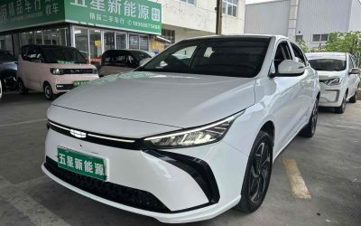 Полный экстерьер подержанного седана Geely Geometry G6 2023, китайский подержанный электромобиль на продажу, изучите характеристики, цену, электрический, 2WD.