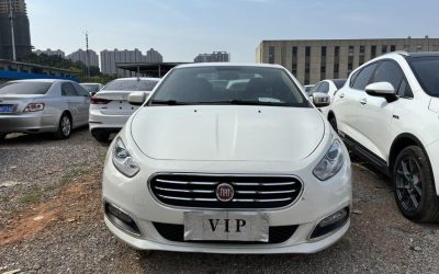 Китайский подержанный Fiat Viaggio 2014, седан, обзор, характеристики, цена