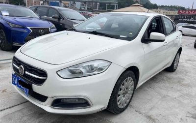 Основной вид экстерьера 2017 Fiat Viaggio седан подержанный автомобиль на продажу в Китае, бензин, 2WD, китайский б/у автомобиль, спецификации и цена