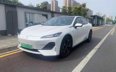 Обзор подержанного седана Deepal SL03 2024, китайский подержанный электромобиль на продажу, проверьте цену, характеристики и обзоры 2WD авто.