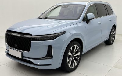 Общий вид подержанного автомобиля LI ONE 2021, внедорожник, гибридный, 4WD, китайский подержанный автомобиль на продажу, спецификации, цена, обзоры.