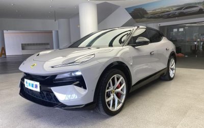 Полный вид подержанного LOTUS ELETRE 2023 электрического внедорожника, с ценой и характеристиками для покупателей в Китае