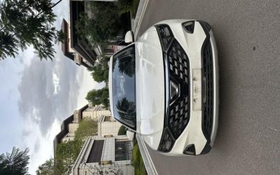 Полный вид подержанного Jetta VS7 2020 бензинового внедорожника, с ценой и характеристиками для покупателей в Китае