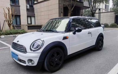 Подержанный MINI CLUBMAN 2010 хэтчбек, бензин, 2WD, на продажу в Китае, ознакомьтесь с ценой и обзором.