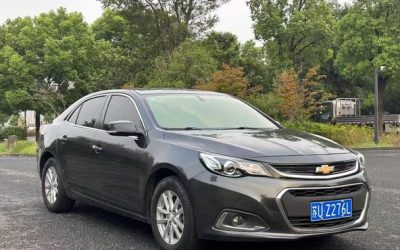 Экстерьер подержанного седана Chevrolet Malibu 2018 года на продажу, с характеристиками и ценой для покупателей вторичных авто в Китае.