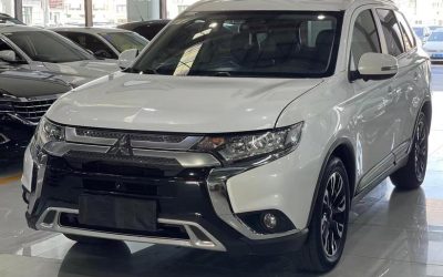 R214623-Mitsubishi Outlander-2020_0