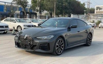 Экстерьер BMW 4 Series 2022, подержанное купе на продажу в Китае, обзор характеристик бензина 2WD, цена и покупка в Китае.
