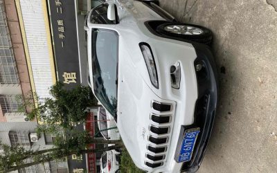 R214650-Jeep Cherokee-2017_0