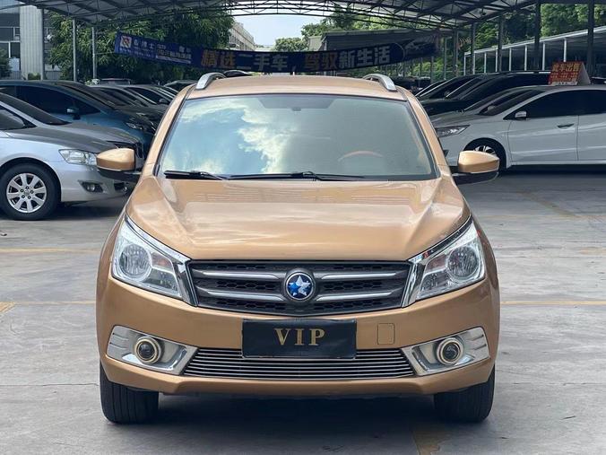 Полный вид Venucia T70 2015, китайский подержанный автомобиль, внедорожник, бензиновый, 2WD, на продажу с техническими характеристиками и ценой в Китае.