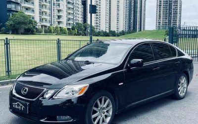 Полный обзор экстерьера Lexus GS 2007, б/у седан на продажу. Ознакомьтесь с техническими характеристиками, ценой и обзорами этого подержанного автомобиля с бензиновым двигателем.