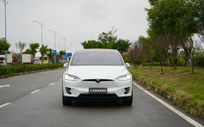 Обзор подержанного электрического внедорожника Tesla Model X 2019 года, китайский подержанный автомобиль на продажу, с 4WD, характеристиками, ценой и обзором.