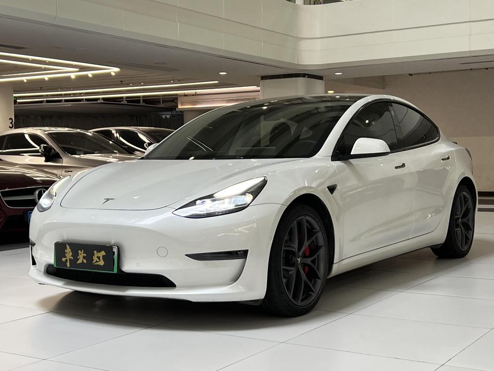 R214806-Tesla Model 3-2021_0