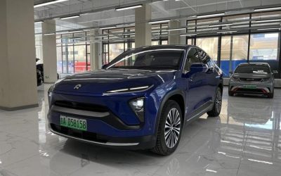 Полный экстерьер подержанного NIO EC6 2021, китайского электрического внедорожника на продажу с приводом 4WD и ценой.