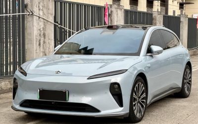 Полный вид NIO ET5T 2023, китайский подержанный автомобиль, универсал, электрический, 4WD, на продажу с ценой и техническими характеристиками в Китае.