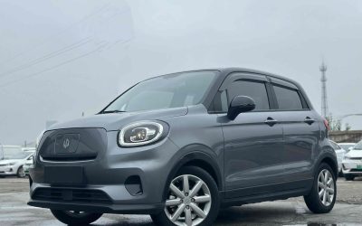 Полный экстерьер подержанного Leapmotor T03 2023, китайского электрического хэтчбека на продажу с приводом 2WD и ценой.