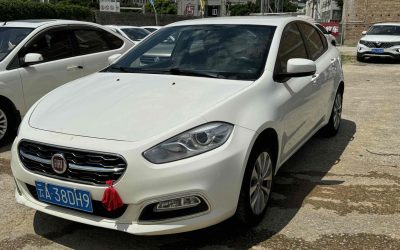 Обзор Fiat Viaggio 2014 Седан, подержанный автомобиль, бензин 2WD, на продажу с ценой и характеристиками.