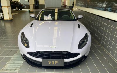 R214892-Aston-Martin-DB11-2020_0