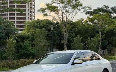 R215049-Mercedes-Benz-E-Class-2016_0