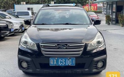 R215099-Subaru-Outback-2014_0