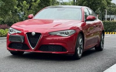 R215106-Alfa-Romeo-Giulia-2017_0