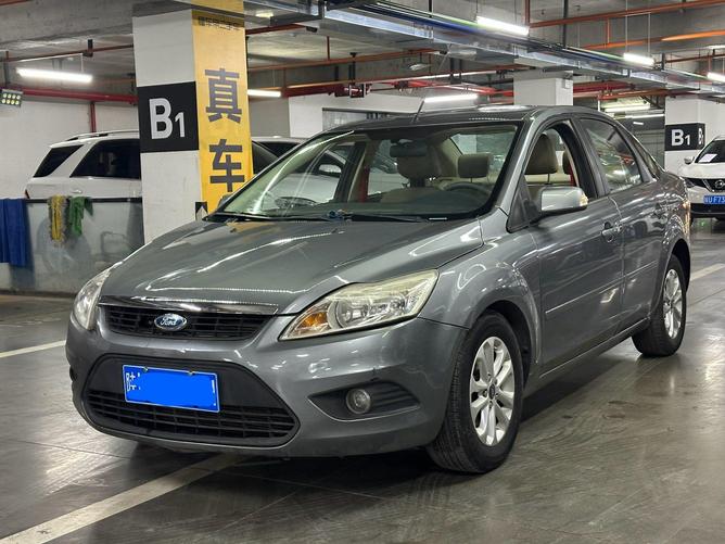 r215130-ford-focus-2012_0