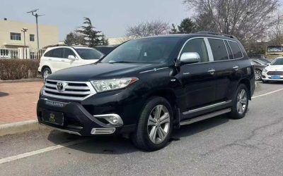r215138-toyota-highlander-2010_0