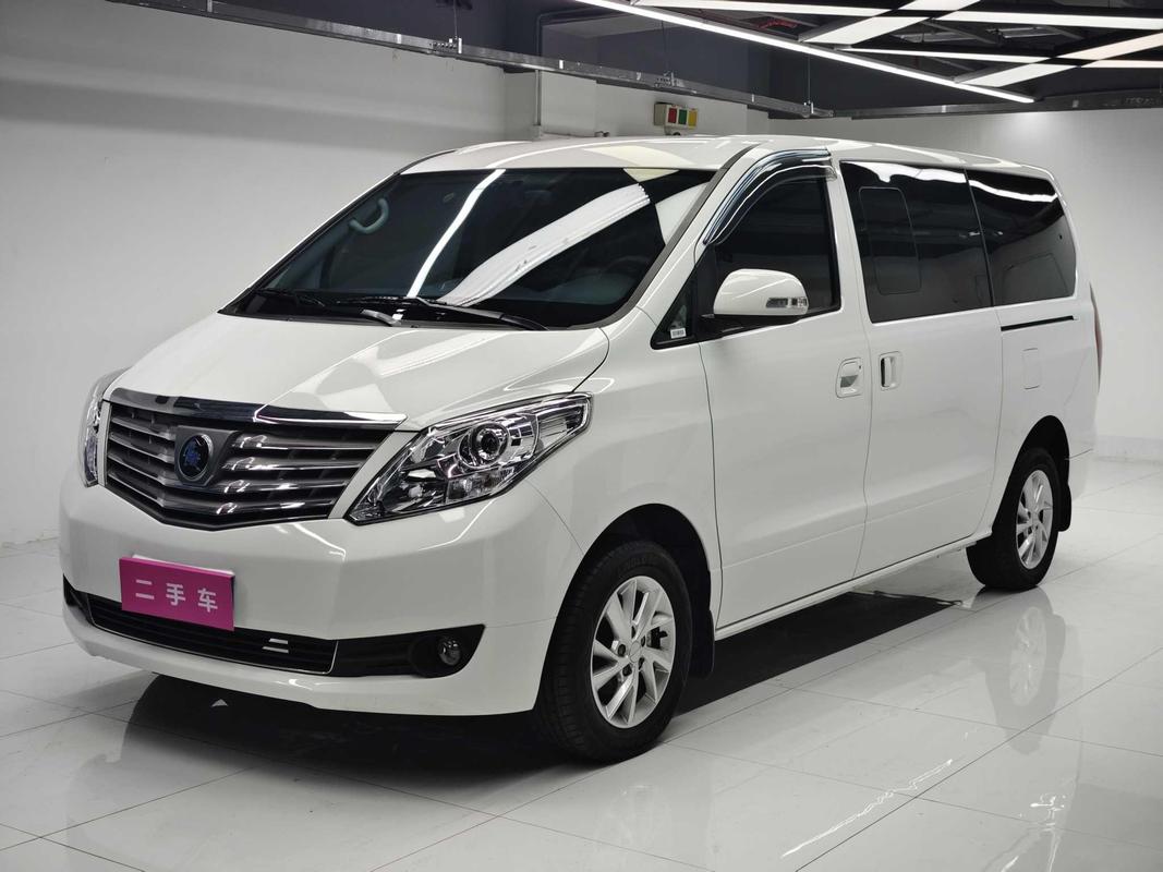 r215143-dongfeng-forthing-lingzhi-plus-2023_0