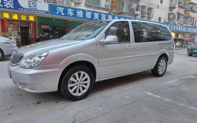 r215152-buick-gl8-2016_0