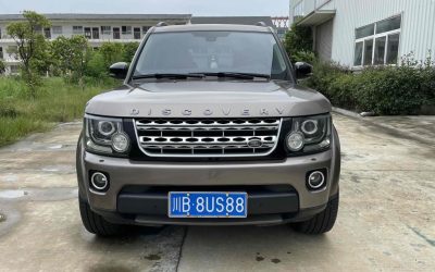 r215153-land-rover-discovery-2015_0