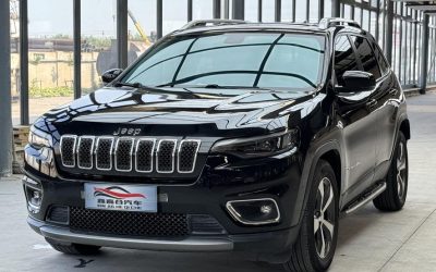 r215159-jeep-cherokee-2019_0