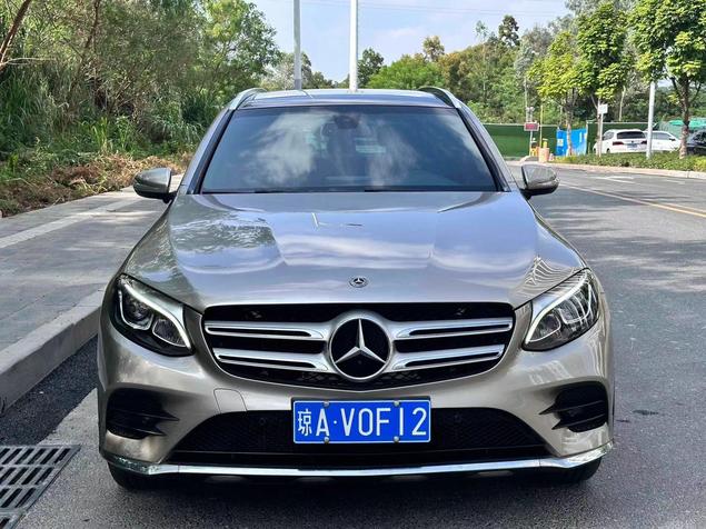 r215161-mercedes-benz-glc-2019_0