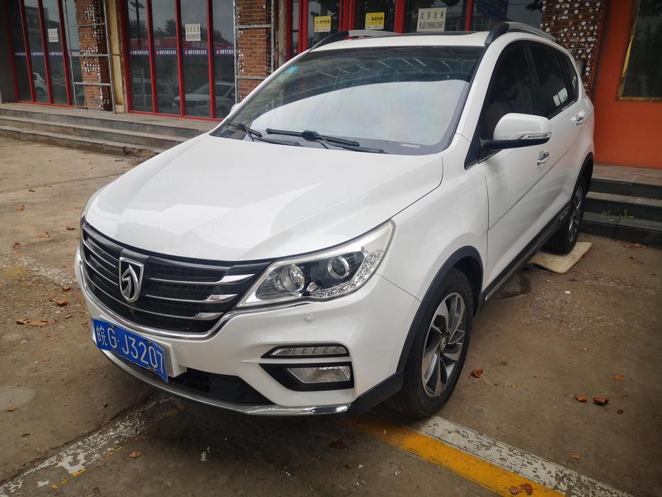r215192-baojun-560-2018_0