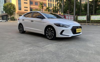 r215209-hyundai-elantra-2020_0