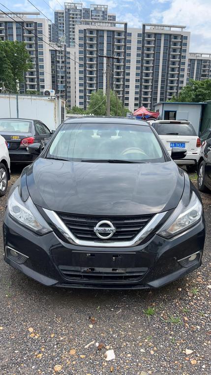 r215211-nissan-altima-2018_0