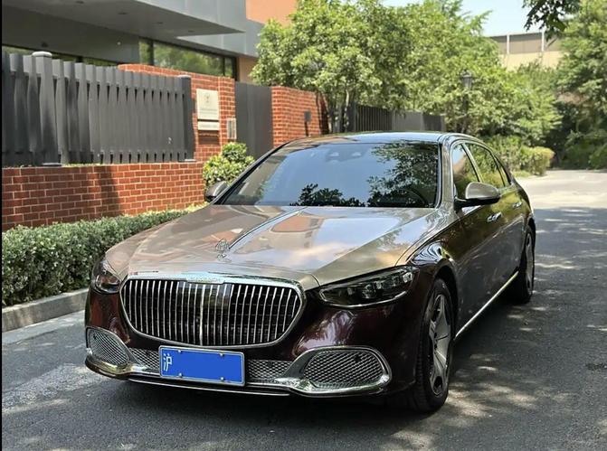 r215218-mercedes-benz-maybach-s-class-2023_0