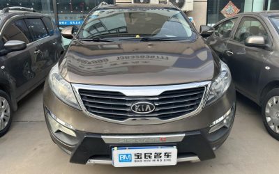 r215225-kia-sportage-2012_0