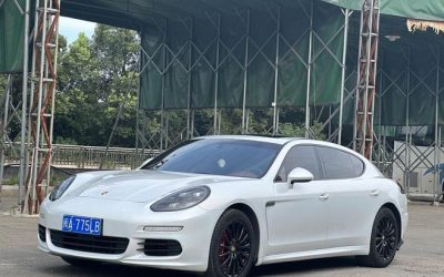 r215240-porsche-panamera-2015_0