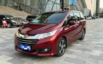 r215302-honda-odyssey-2015_0