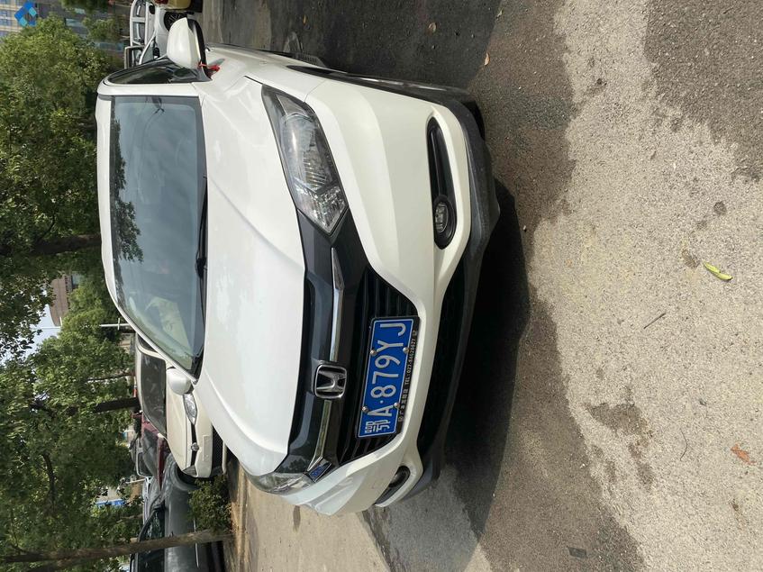 r215305-honda-vezel-2018_0