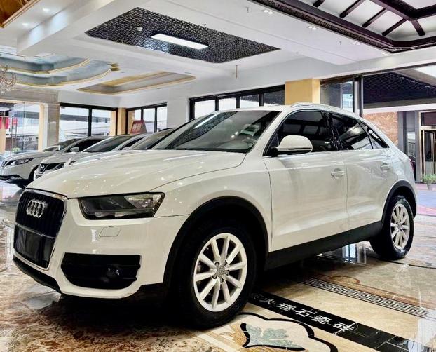 r215320-audi20q3-2014_0