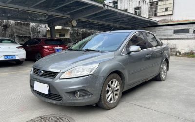 r215330-ford-focus-2012_0