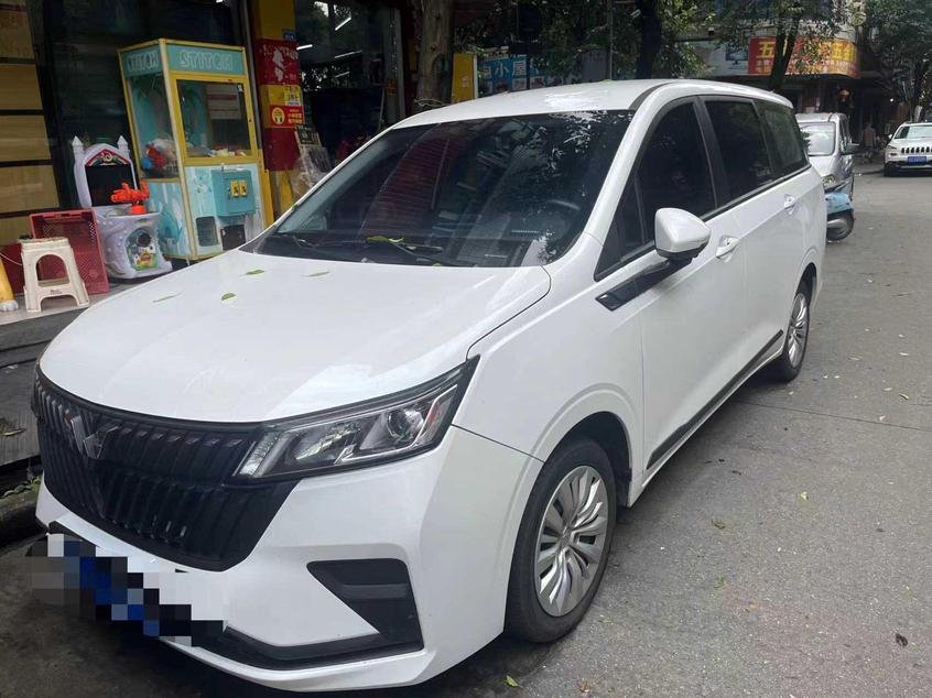 r215345-wuling-jiachen-2022_0