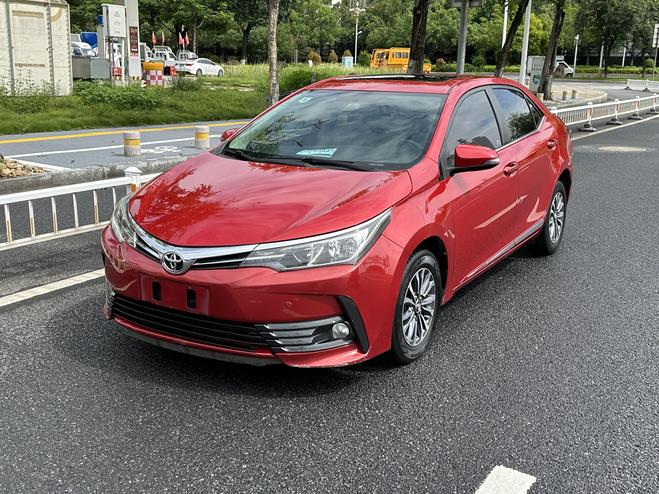r215359-toyota-corolla-2018_0