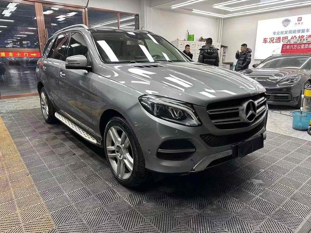 r215362-mercedes-benz-gle-2017_0