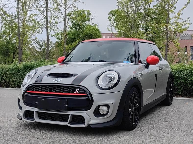 r215371-mini-2017_0
