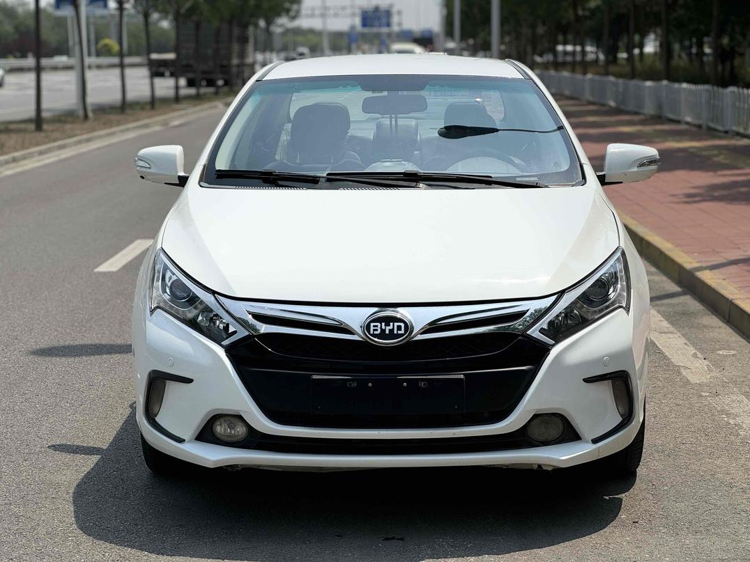 r215379-byd-qin-ev-2017_0