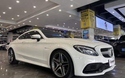 r215380-mercedes-benz-c-class-amg-2018_0