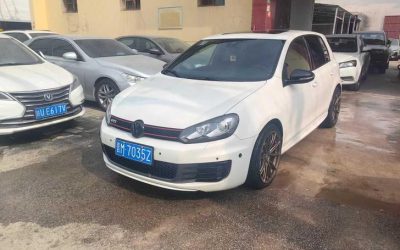 r215388-volkswagen-golf-gti-2012_0