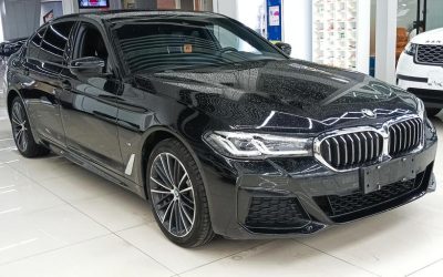r215389-bmw-5-series-2022_0