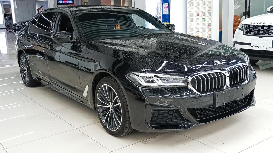 r215389-bmw-5-series-2022_0